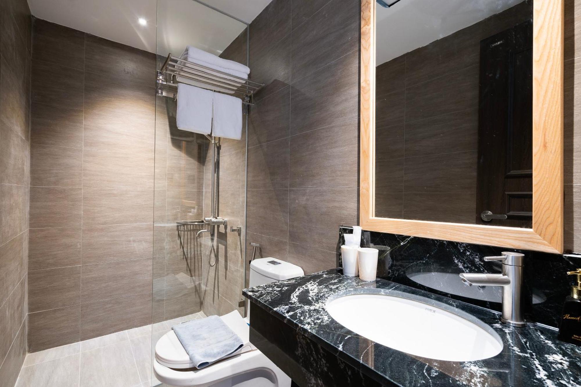 Haven Hut Riverside Hotel Ho Chi Minh City Bagian luar foto